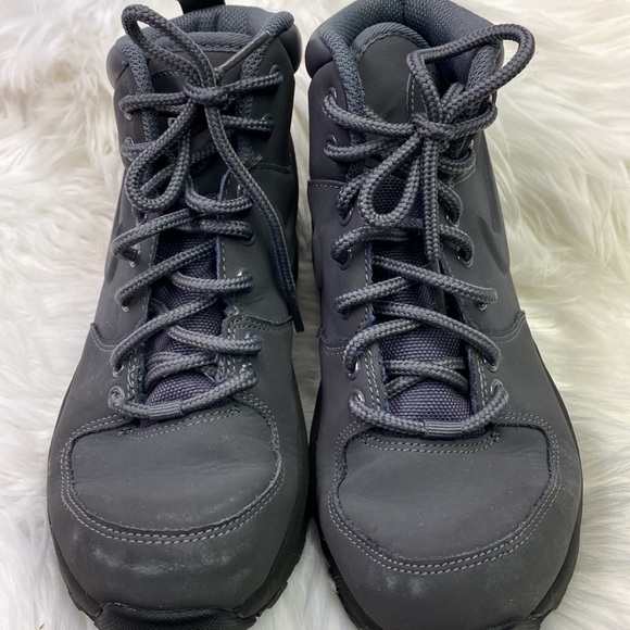 Nike #4y - Picture 4 of 13